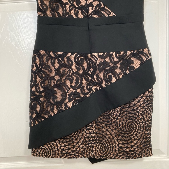 BCBG MAXAZRIA Dalia Lace Elegant Black and Nude Dress Party Cocktail Sz 6 - Picture 8 of 14